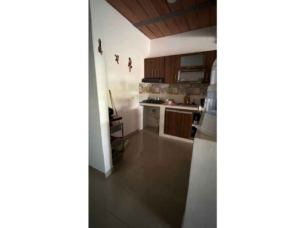 VENTA CASA AMPLIA BARRIO VALPARAISO EL TESORO — foto 6