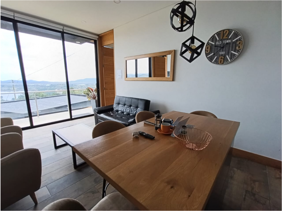 Venta Cabaña de Lujo en El Peñol, Antioquia | Vista espectacular - 4