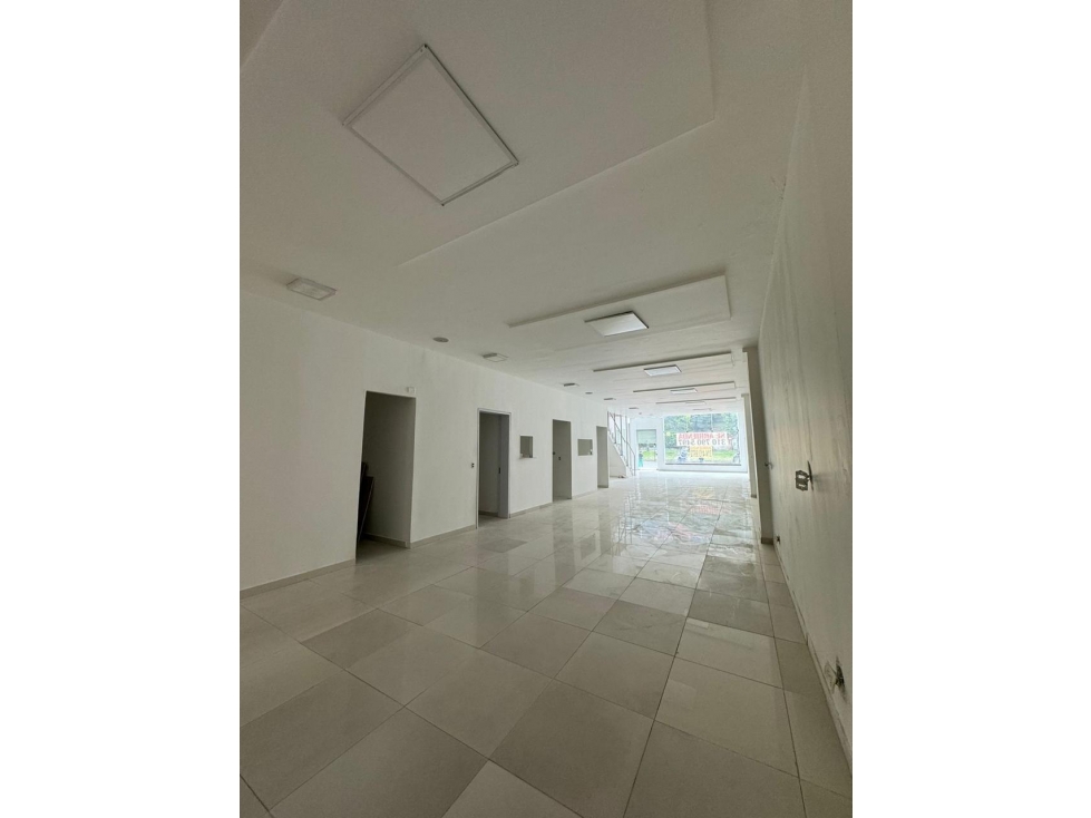 VENDO LOCAL COMERCIAL RENTANDO- USAQUEN — foto 2