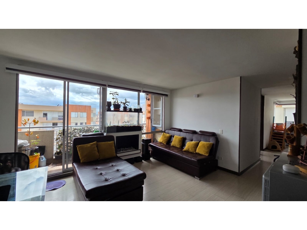 VENTA APARTAMENTO CON ESPACIOS AMPLIOS Y LUMINOSOS - MOSQUERA — foto 2