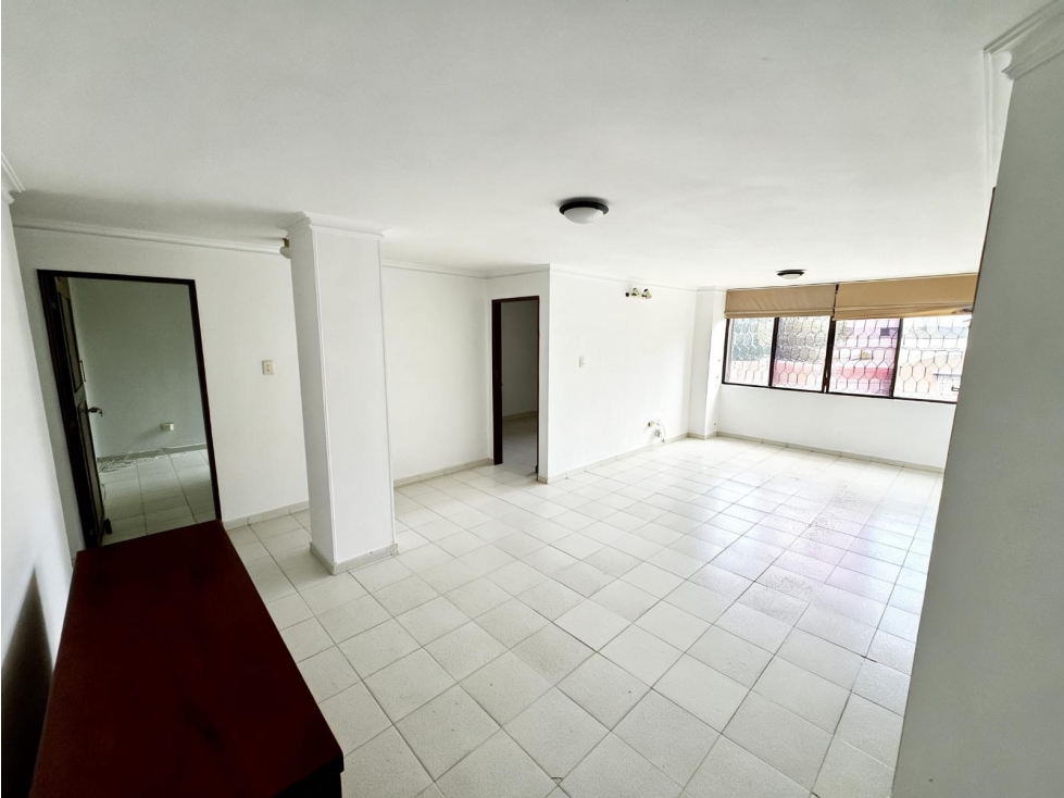 En venta apartamento en PARQUE REAL — foto 2