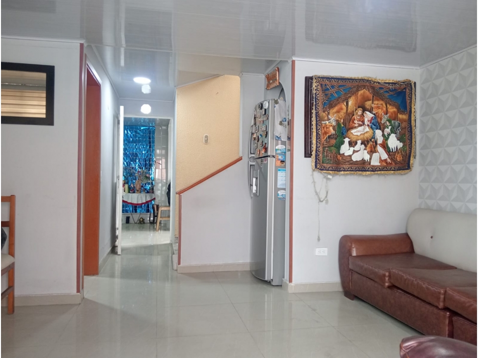 VENTA CASA ESQUINERA 5.50*9.50 ALAMOS NORTE CONJ VALDIVIA - ENGATIVA — foto 5