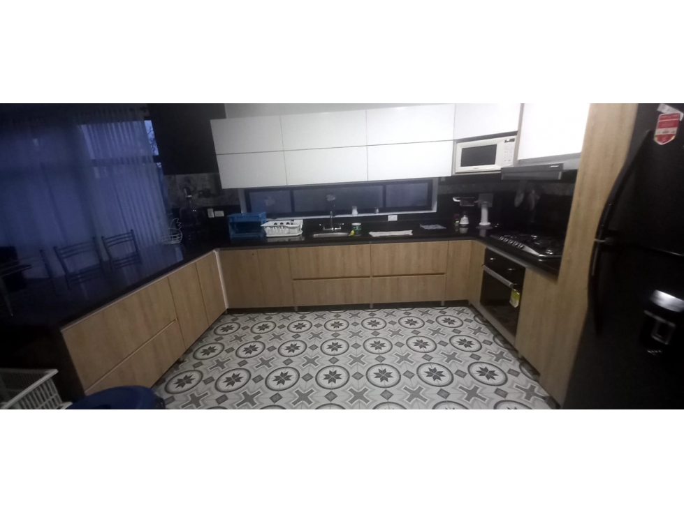 VENTA DE CASA QUINTA EN CONDOMINIO EN SAN GIL - 4