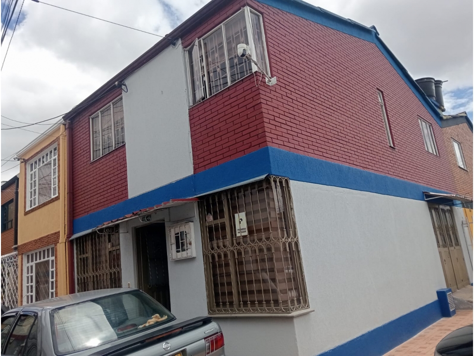 VENTA CASA ESQUINERA 5.50*9.50 ALAMOS NORTE CONJ VALDIVIA - ENGATIVA — foto 2