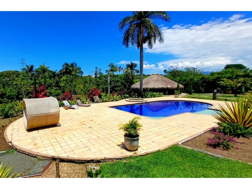 CASA CAMPESTRE DE LUJO EN VENTA CERRITOS — foto 2