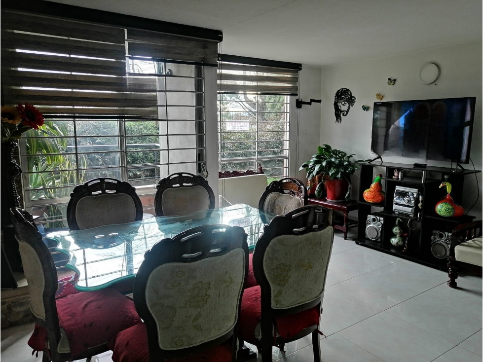 VENDO APARTAMENTO MADRID CONJUNTO TARENTO, — foto 4
