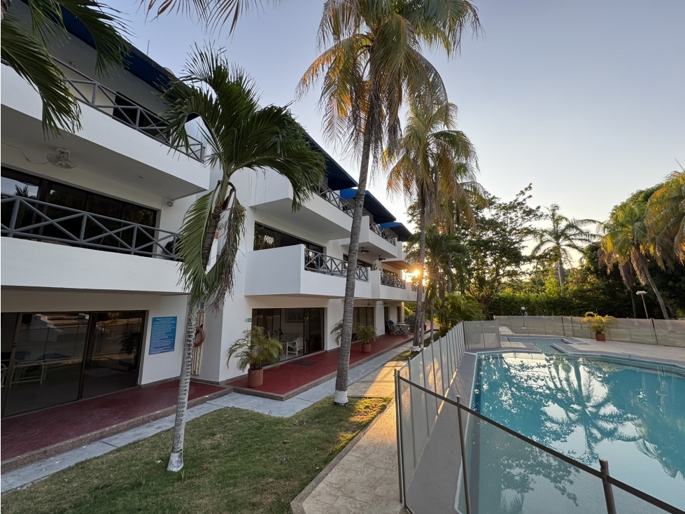 Venta de Espectacular Apartamento de Lujo en el Peñón Girardot