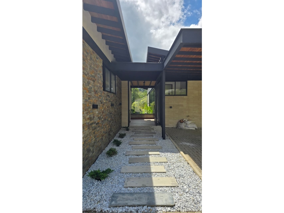 VENTA CASA DE LUJO PARA ESTRENAR EN EL RETIRO ORIENTE ANTIOQUEÑO — foto 6