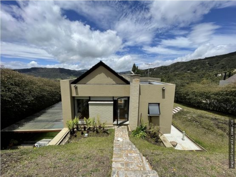Exclusiva Casa Campestre Vía La Calera UK