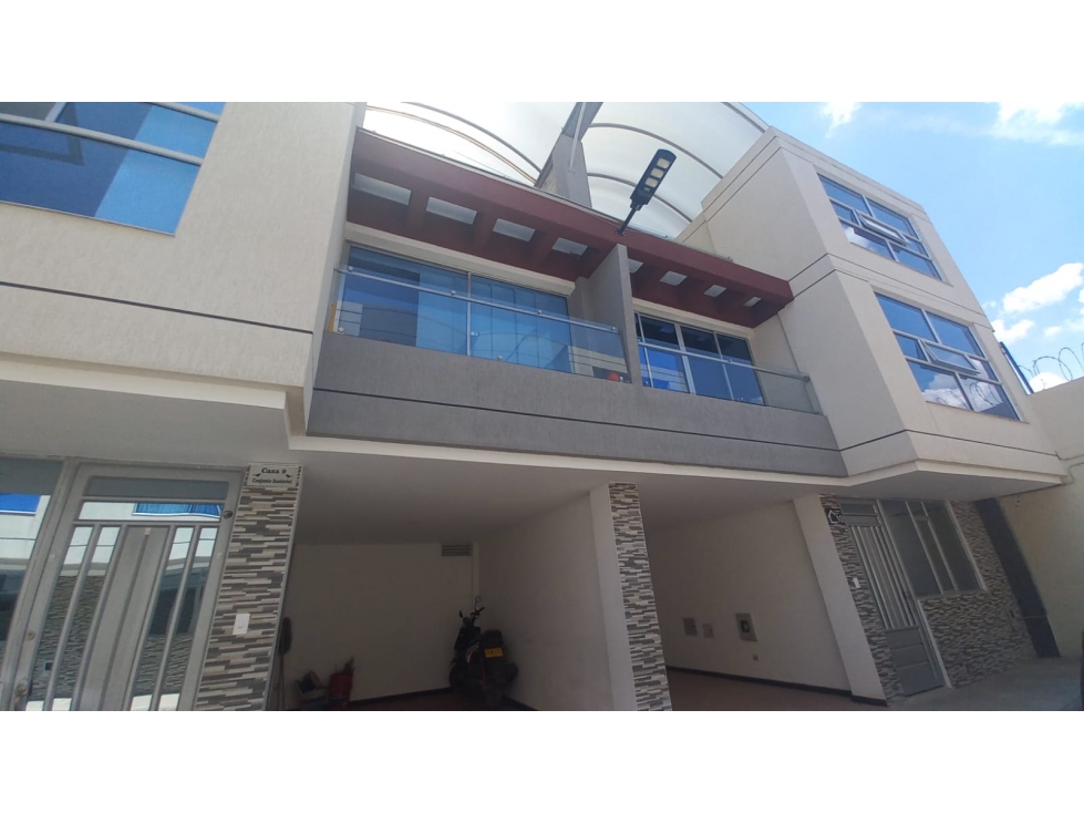 VENTA DE CASA EN EL BARRIO CAMILO TORRES DUITAMA - 2