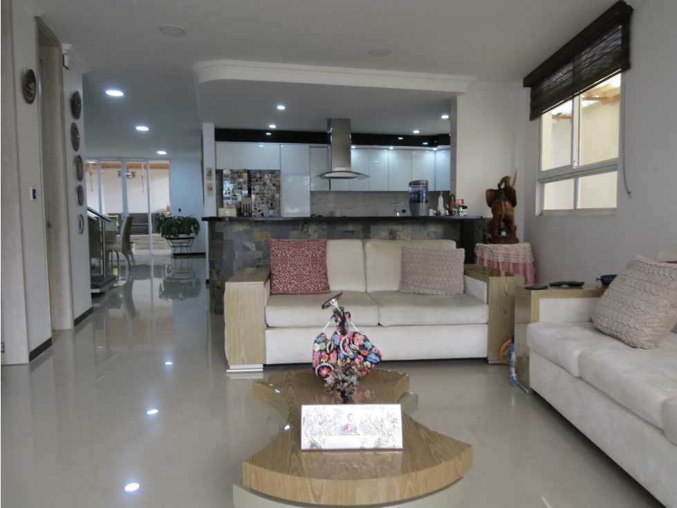 Venta de Casa De lujo Tierra Grata fusagasuga — foto 2