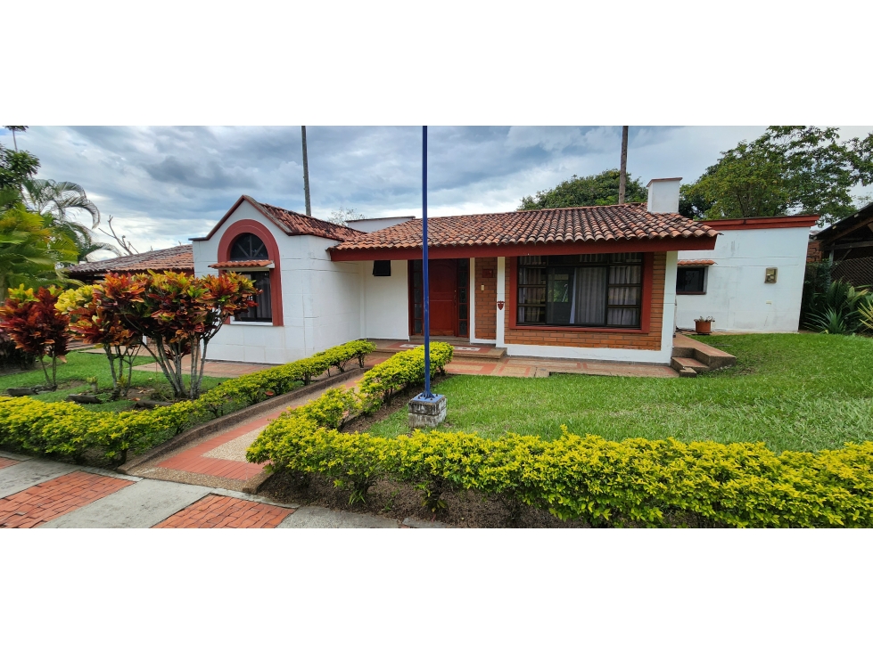 CASA CAMPESTRE CONDOMINIO VILLAS DE TOLEDO