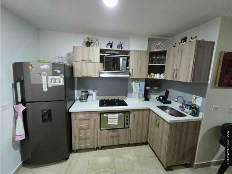 VENTA APARTAMENTO EN ITAGÜÍ (NO PARQUEADERO) — foto 3