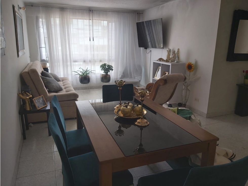 SE VENDE APARTAMENTO EN LA CASTELLANA — foto 2