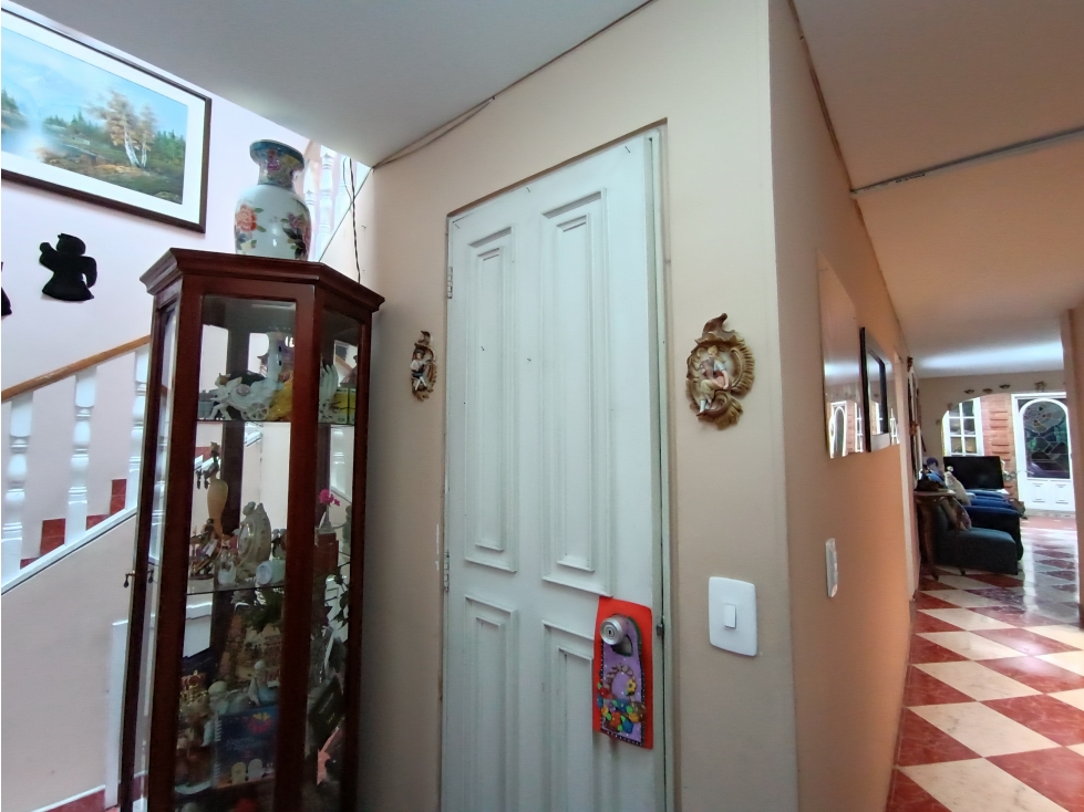 VENTA DE CASA COMERCIAL EN LAS VILLAS — foto 5