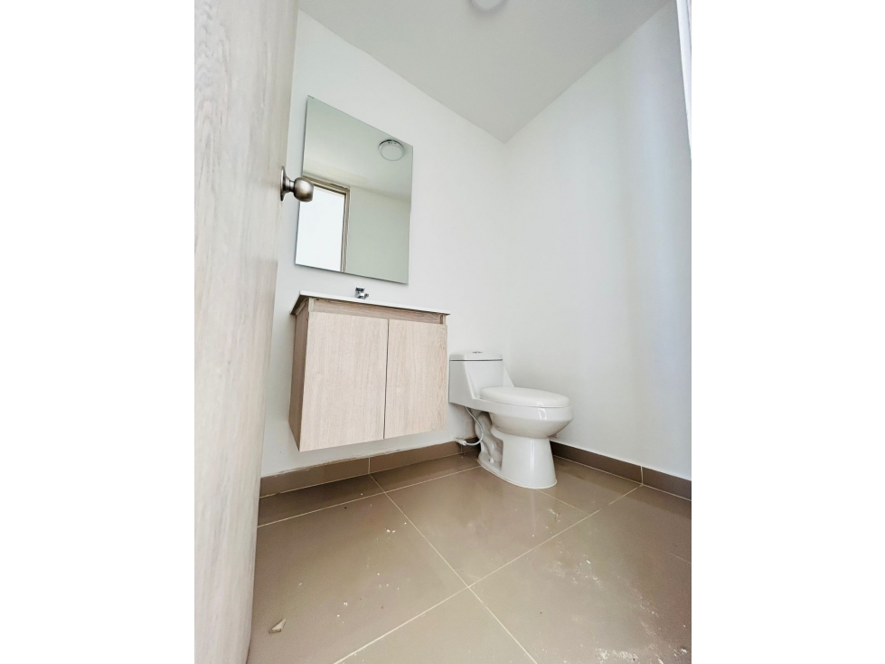 ARRIENDO LOCAL COMERCIAL EN EL DORAL — foto 3