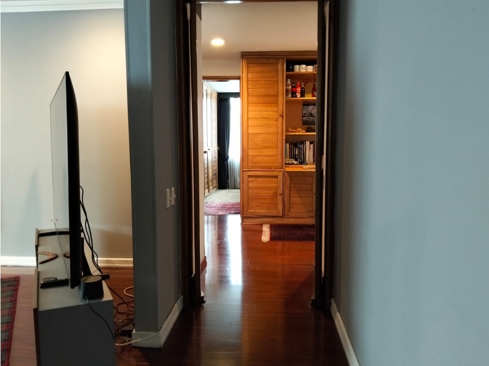 VENTA APARTAMENTO CHICO NORTE PARA REMODELAR — foto 3