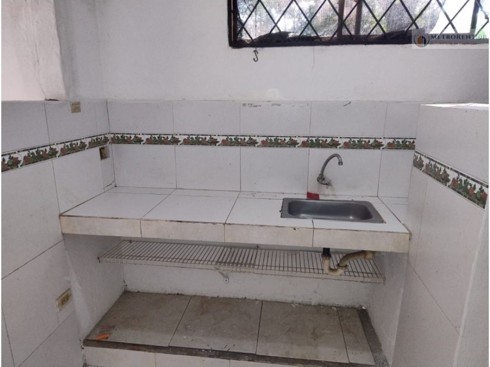 VENTA CASA CON 2 APARTAMENTOS URB. BETANCÍ MONTERÍA CÓRDOBA - M — foto 4