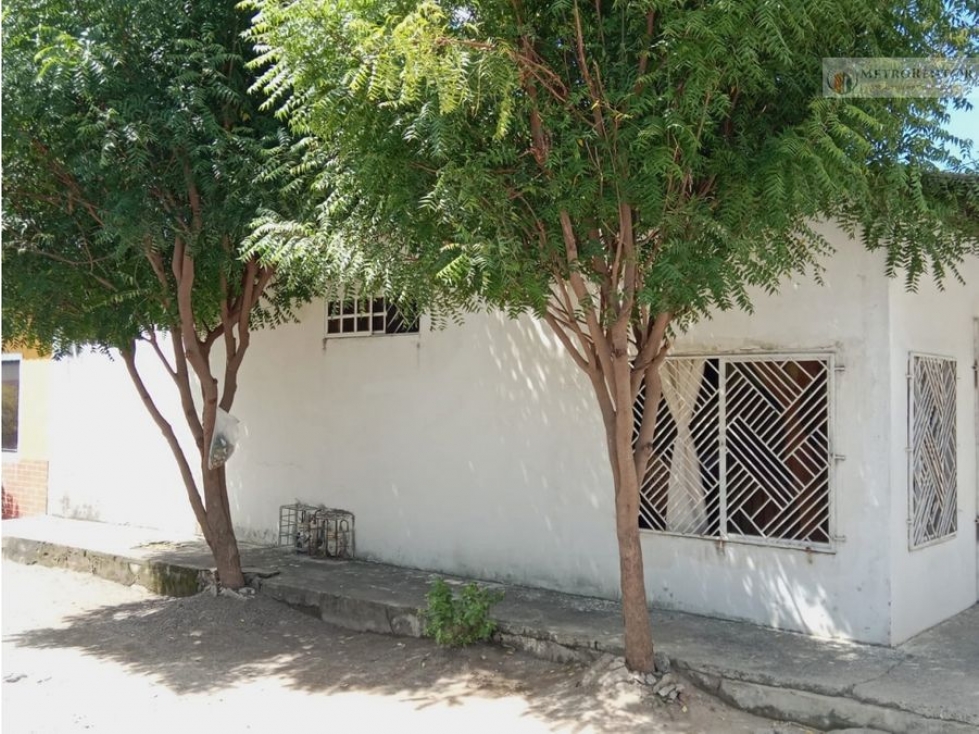 VENTA CASA CON TRES APARTAMENTOS BARRIO 6 DE MARZO SECTOR CORPIVOL -M — foto 3