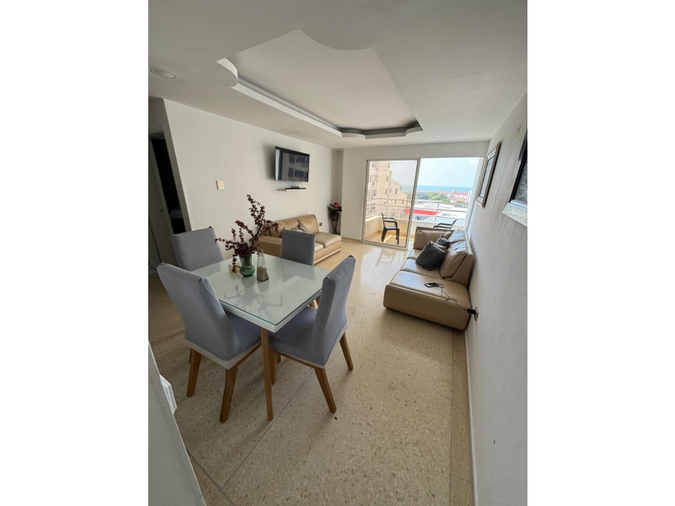VENTA APARTAMENTO EN EL LAGUITO