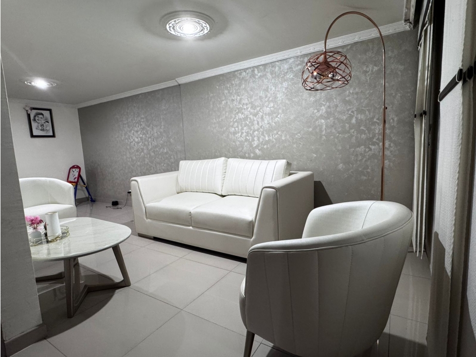 VENTA CASA AMPLIA SECTOR MILENTA IDEAL PARA FAMILIAS — foto 3