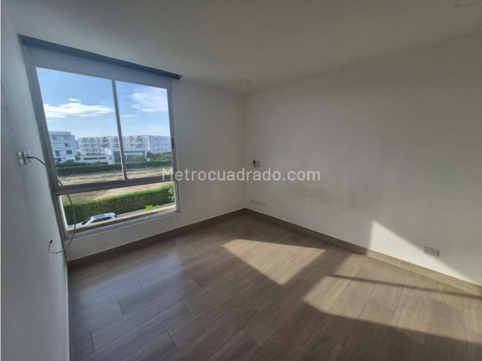 ARRIENDO APARTAMENTO EN SERENA DEL MAR — foto 4