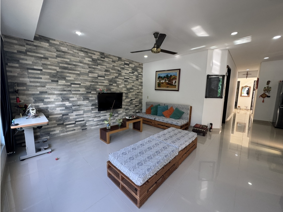 VENTA CASA EN FLANDES CON 112MTS Y EXCELENTES ZONAS COMUNES — foto 4