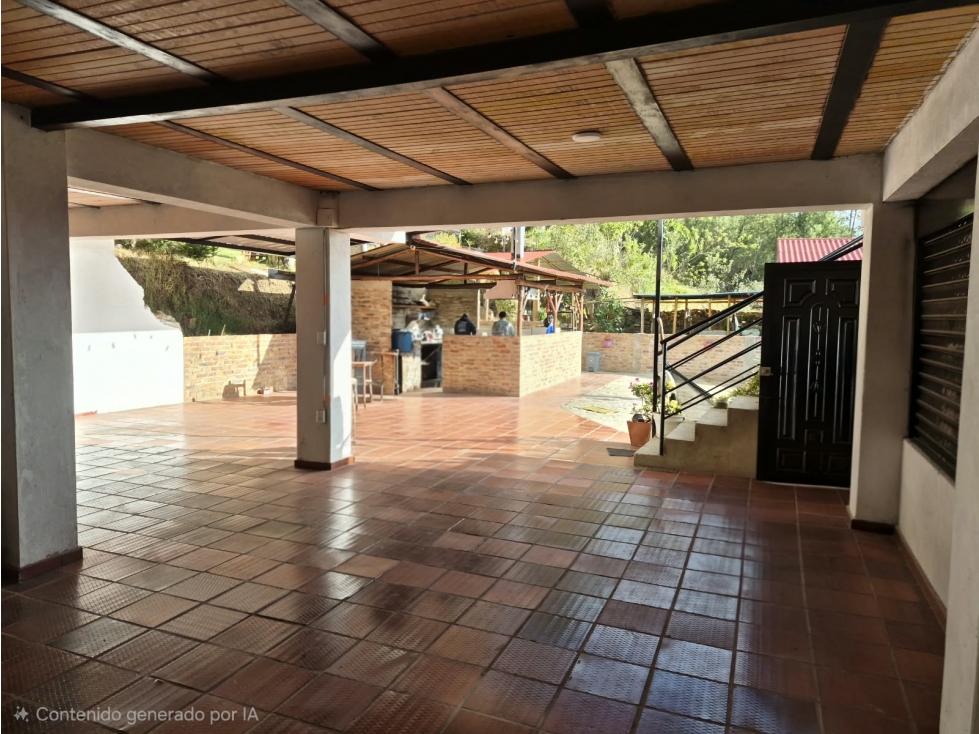 VENTA DE CASA CAMPESTRE CON LOCAL COMERCIAL EN PANTANO DE VARGAS - 2