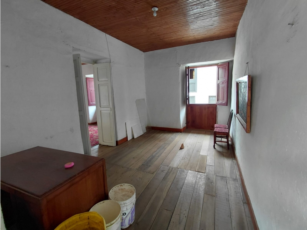 VENTA DE CASA: HISTORIA, ENCANTO Y RENTABILIDAD — foto 4