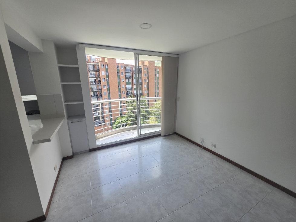 Venta hermoso apartamento en la Loma de los Bernal — foto 3