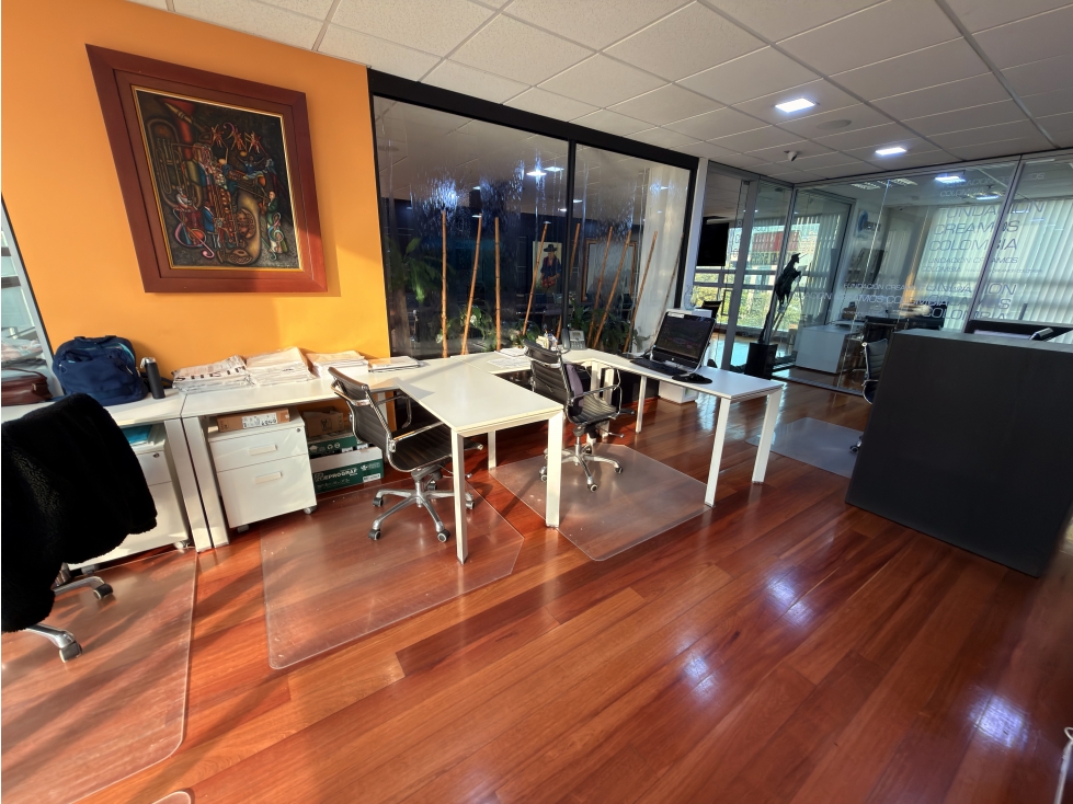 VENTA DE OFICINA EN CHICO NORTE — foto 2
