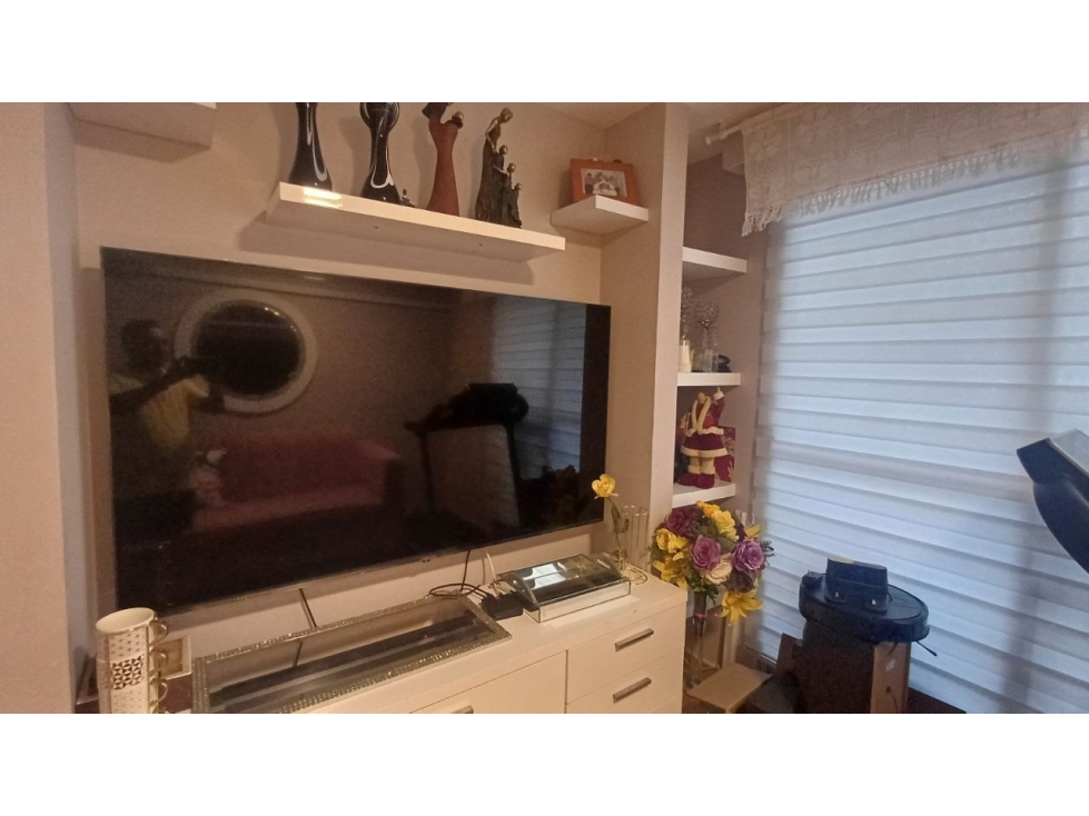 VENTA APARTAMENTO AMPLIO EXPOFUTURO — foto 4