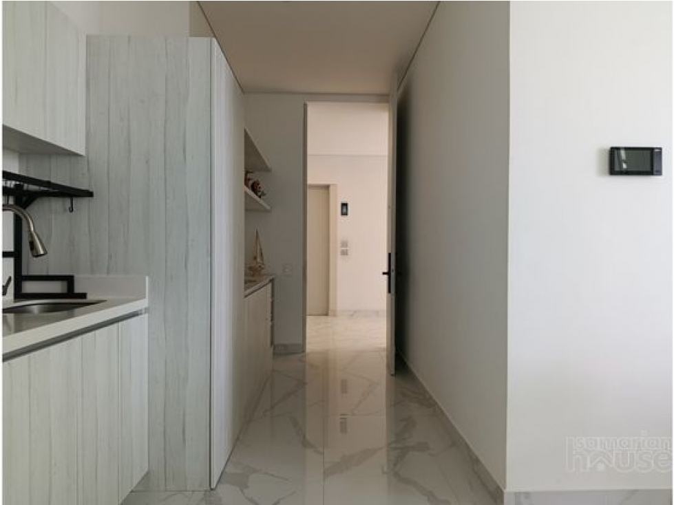 SE VENDE APARTAMENTO CON VISTA AL MAR EN BELLO HORIZONTE — foto 3