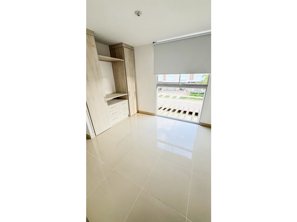 ARRIENDO CASA EL DORAL — foto 3
