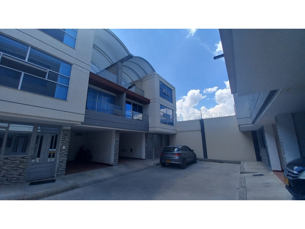 VENTA DE CASA EN EL BARRIO CAMILO TORRES DUITAMA - 1
