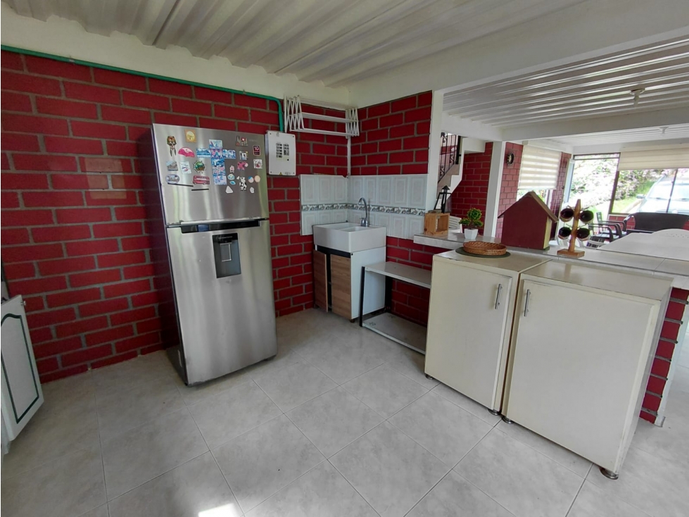 VENTA DE CASA CAMPESTRE EN PALESTINA: AMPLIOS ESPACIOS - 4