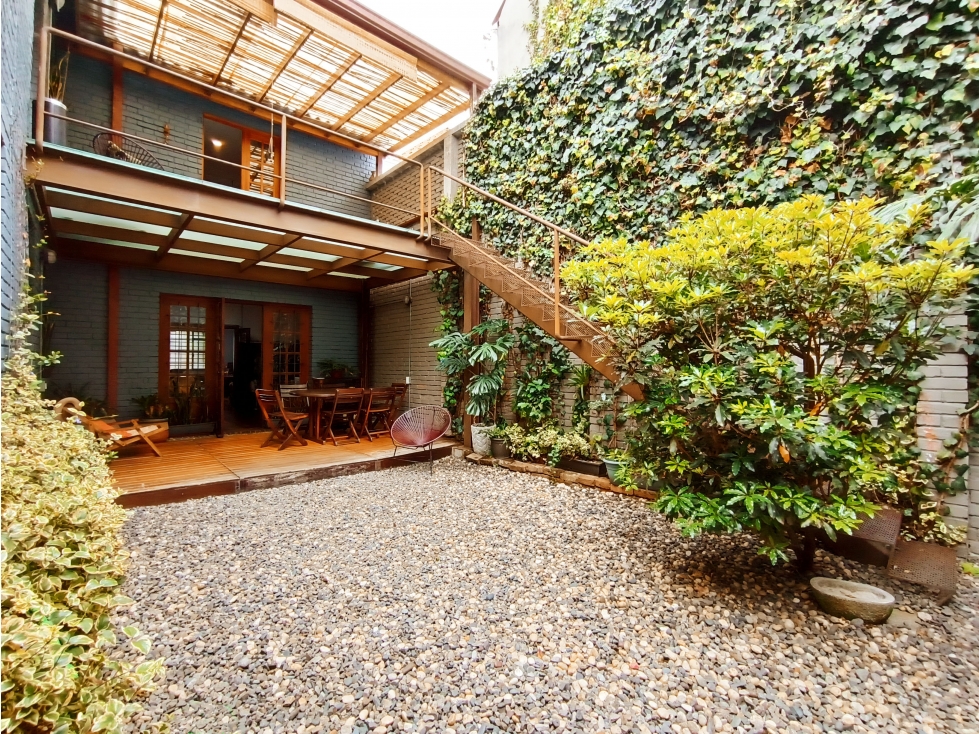 VENTA DE ESPECTACULAR CASA EN PALERMO