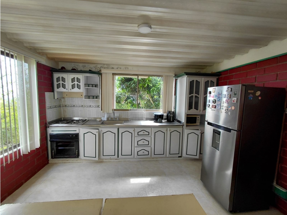VENTA DE CASA CAMPESTRE EN PALESTINA: AMPLIOS ESPACIOS - 5