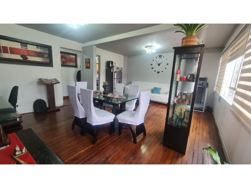 Se vende apartamento en Eduardo Santos, Los Martires en Bogota