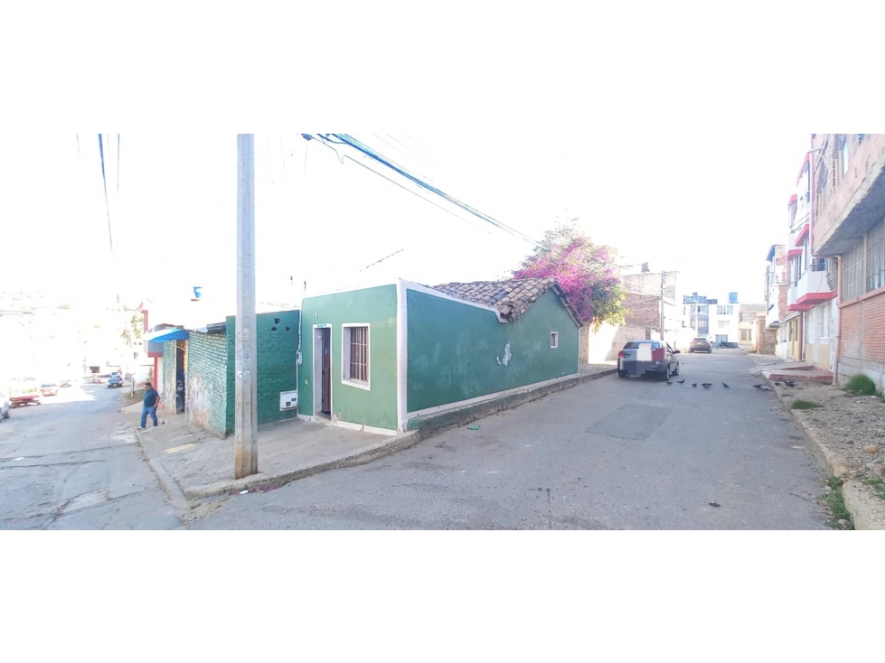 VENTA DE CASA LOTE EN EL BARRIO JORDAN - 1
