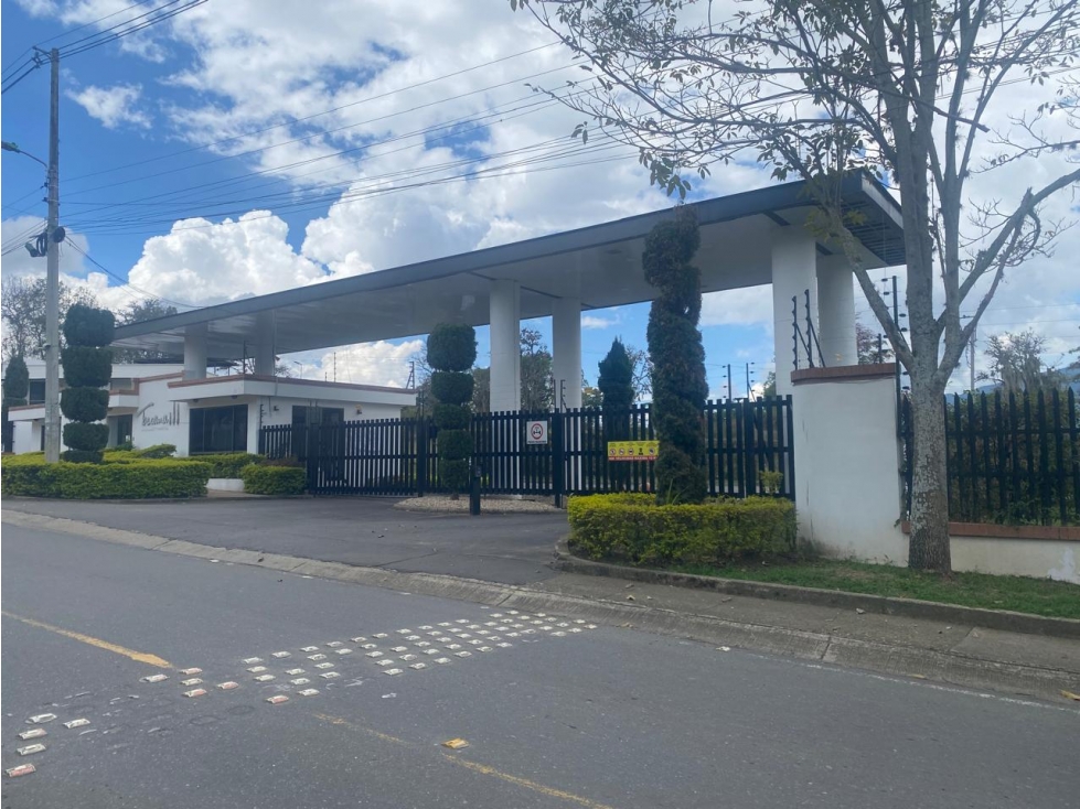 Venta de Lote en el Condominio Toscasca en Fusagasugá - 1