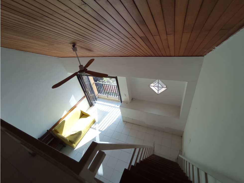 SE VENDE APARTAMENTO DÚPLEX CON PERMISO DE TURISMO RODADERO F.R — foto 5
