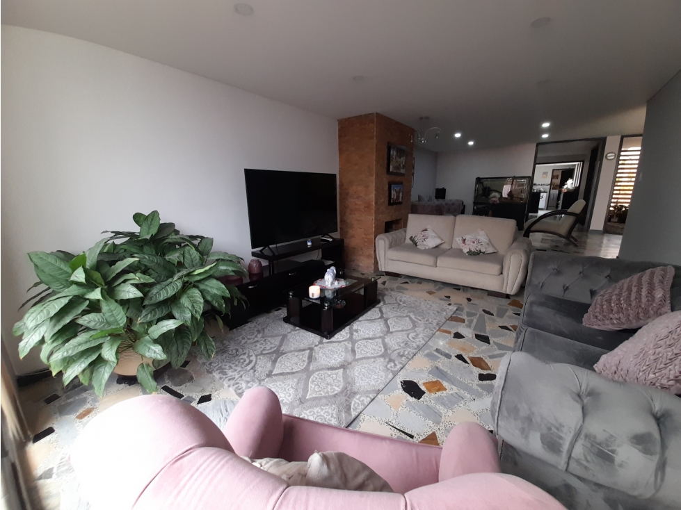 VENTA DE CASA EN MODELIA, BOGOTÁ