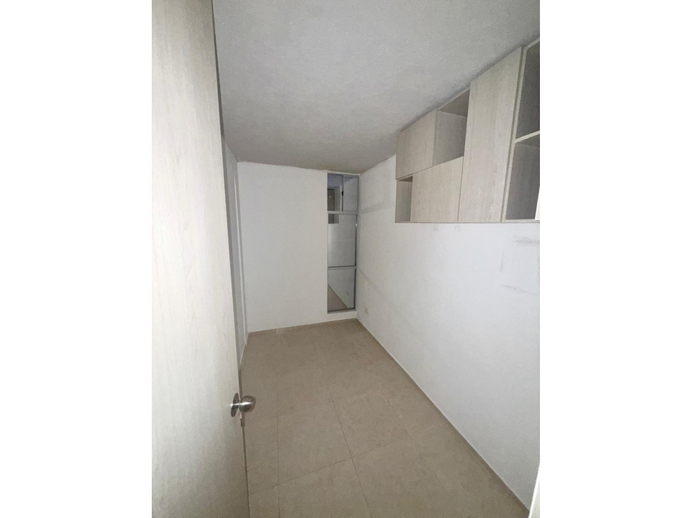 VENTA APARTAMENTO REMODELADO EN CONDOMINIO CARIOCA - CARTAGENA — foto 6