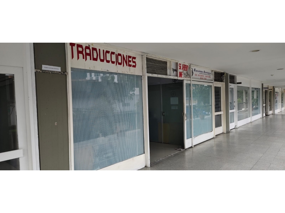 ARRIENDO LOCAL COMERCIAL EN CHICÓ EXCELENTE VITRINA Y ZONA COMERCIAL — foto 4
