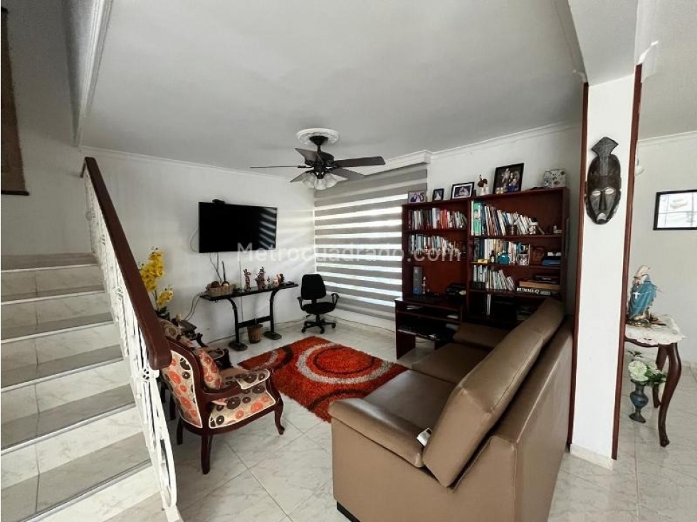VENTA CASA EN CONJUNTO CERRADO RODADERO RESERVADO STA MTA P.V - 4
