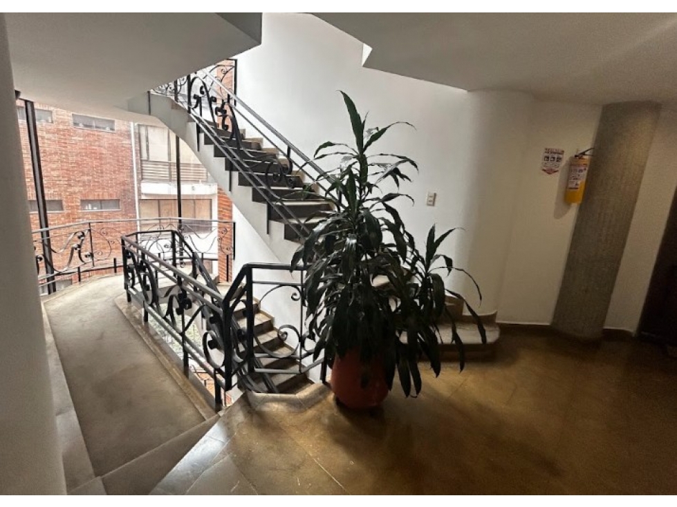 Venta Apartamento Chicó 140m² 3 Hab Estudio Chimenea 4 baños — foto 3