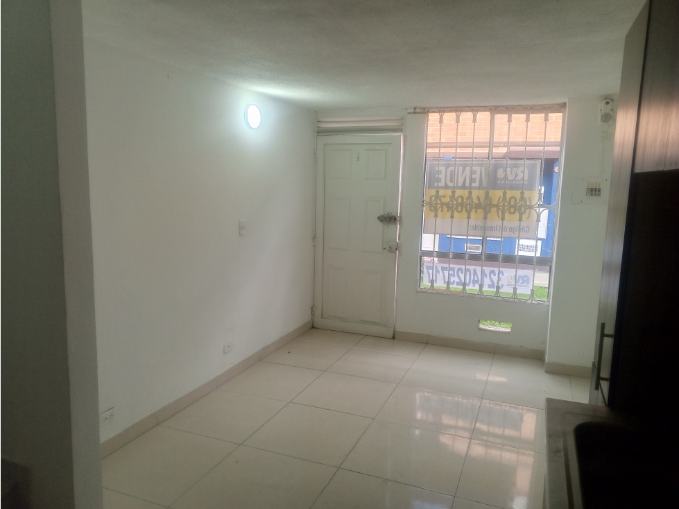 VENTA CASA CIUDAD TINTAL II ETAPA 1 - BOGOTA — foto 4