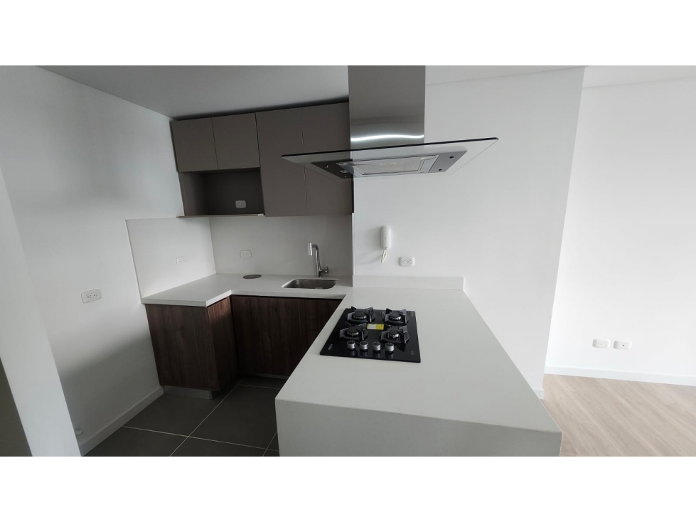 VENTA APARTAMENTO EN CIUDAD LA SALLE CON EXCELENTE ZONAS COMUNES — foto 2