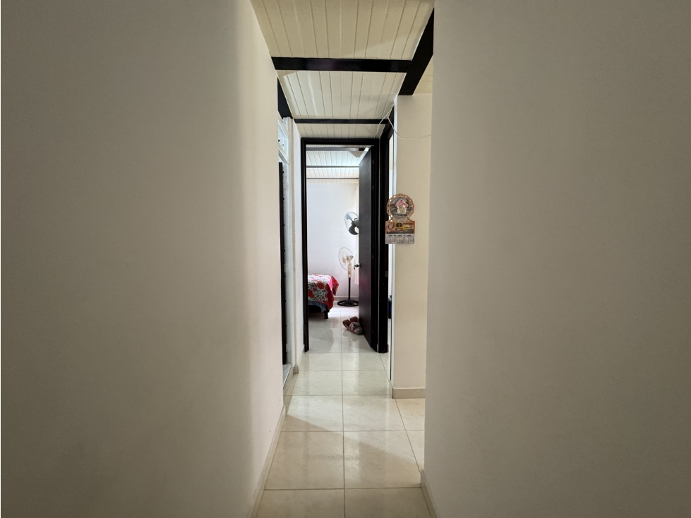 AA - VENTA APARTAMENTO EN GIRARDOT EXCELENTE PARA RENTA O DESCANSO — foto 4